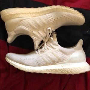 Adidas Ultra Boost A Ma Maniere x Incincible